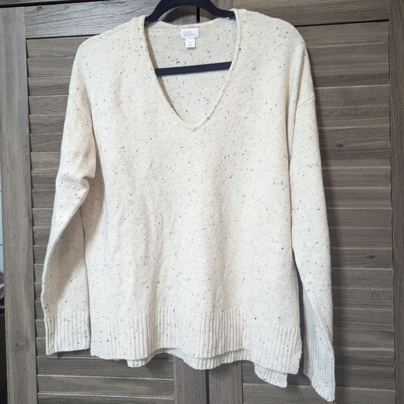 NWT Stars Above V neck sweater soft - Picture 4 of 6
